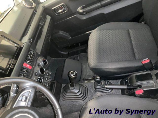 SUZUKI Jimny 1.5 5MT Top