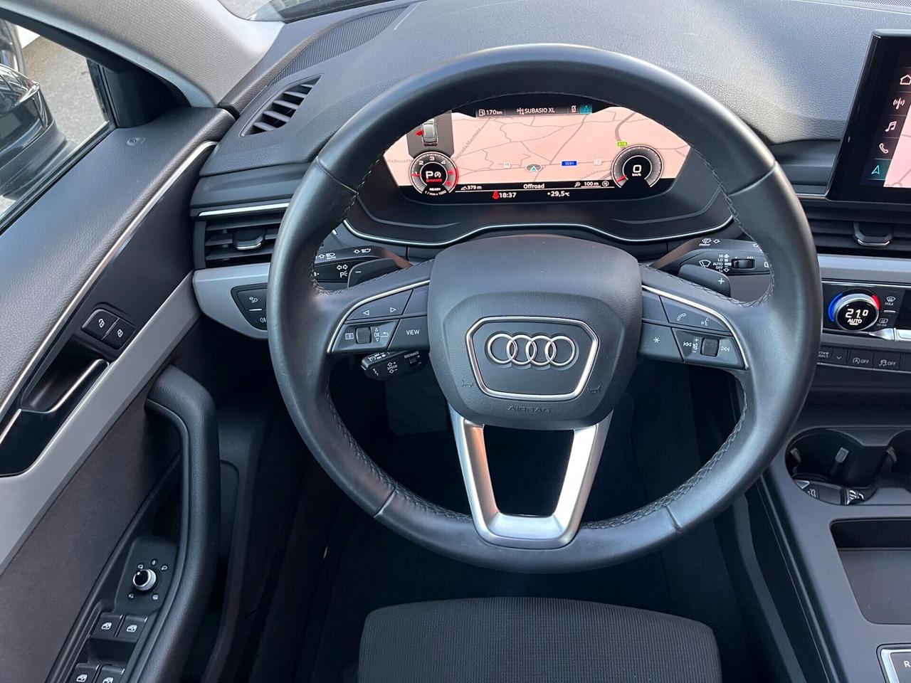 Audi A4 40 TDI S tronic line edition