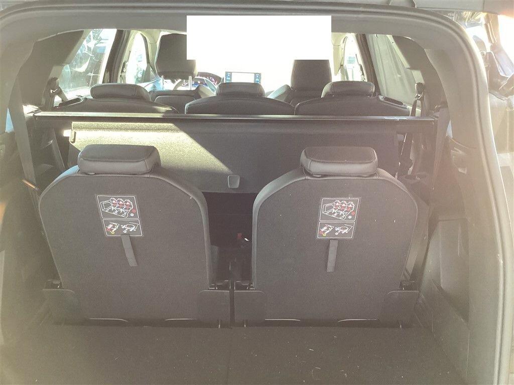 PEUGEOT 5008 1.5 BLUEHDI 131CV EAT8 SeS 7POSTI GT ( FARI LED - I-COCKPIT - CRUISE - NAVI - MIRROR - PDC - TELECAMERA POST. - CERCHI 18 )