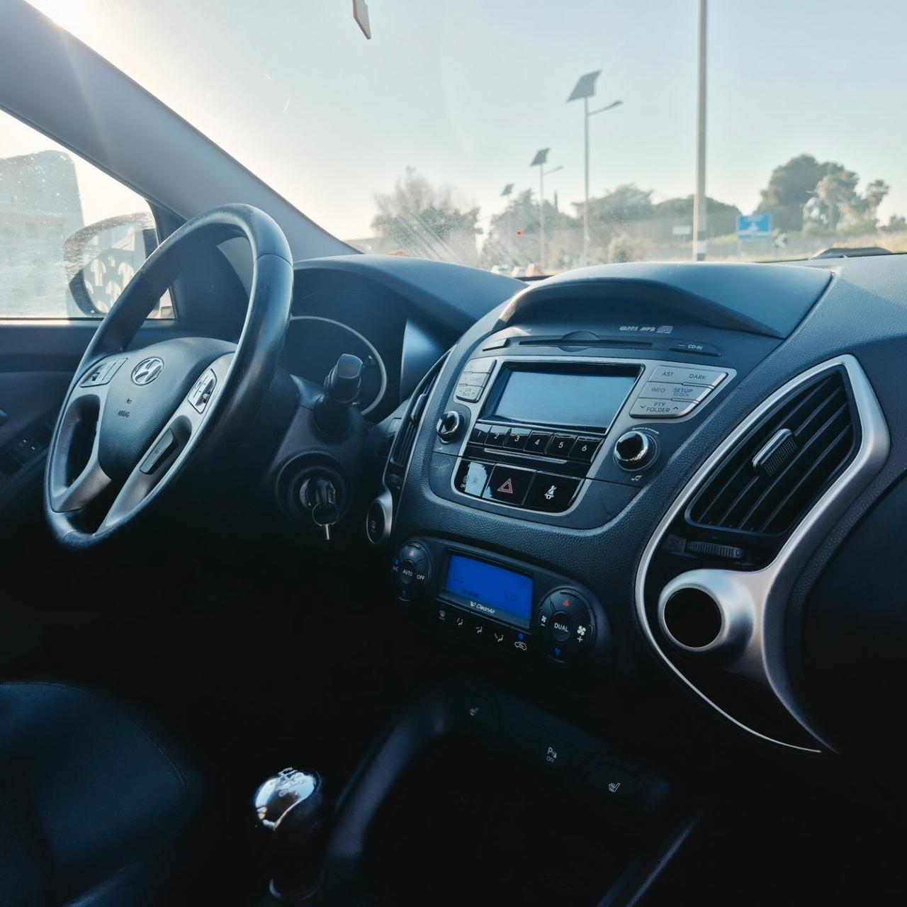Hyundai iX35 1.7 CRDi 2WD 2013