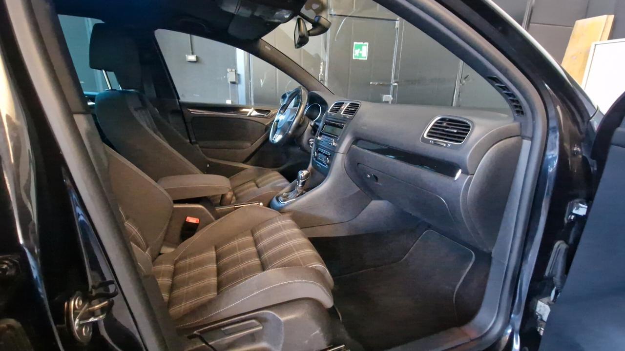 Volkswagen Golf 2.0 TDI 170CV DPF DSG 5p. GTD
