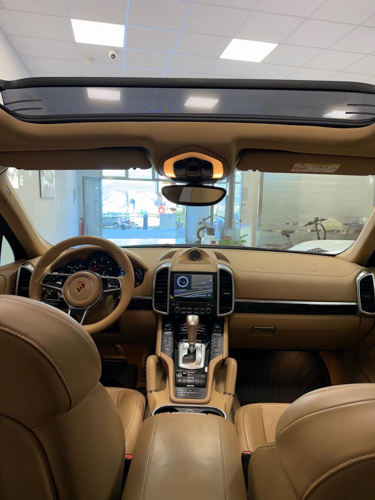 Porsche Cayenne 3.0 Diesel Platinum Edition