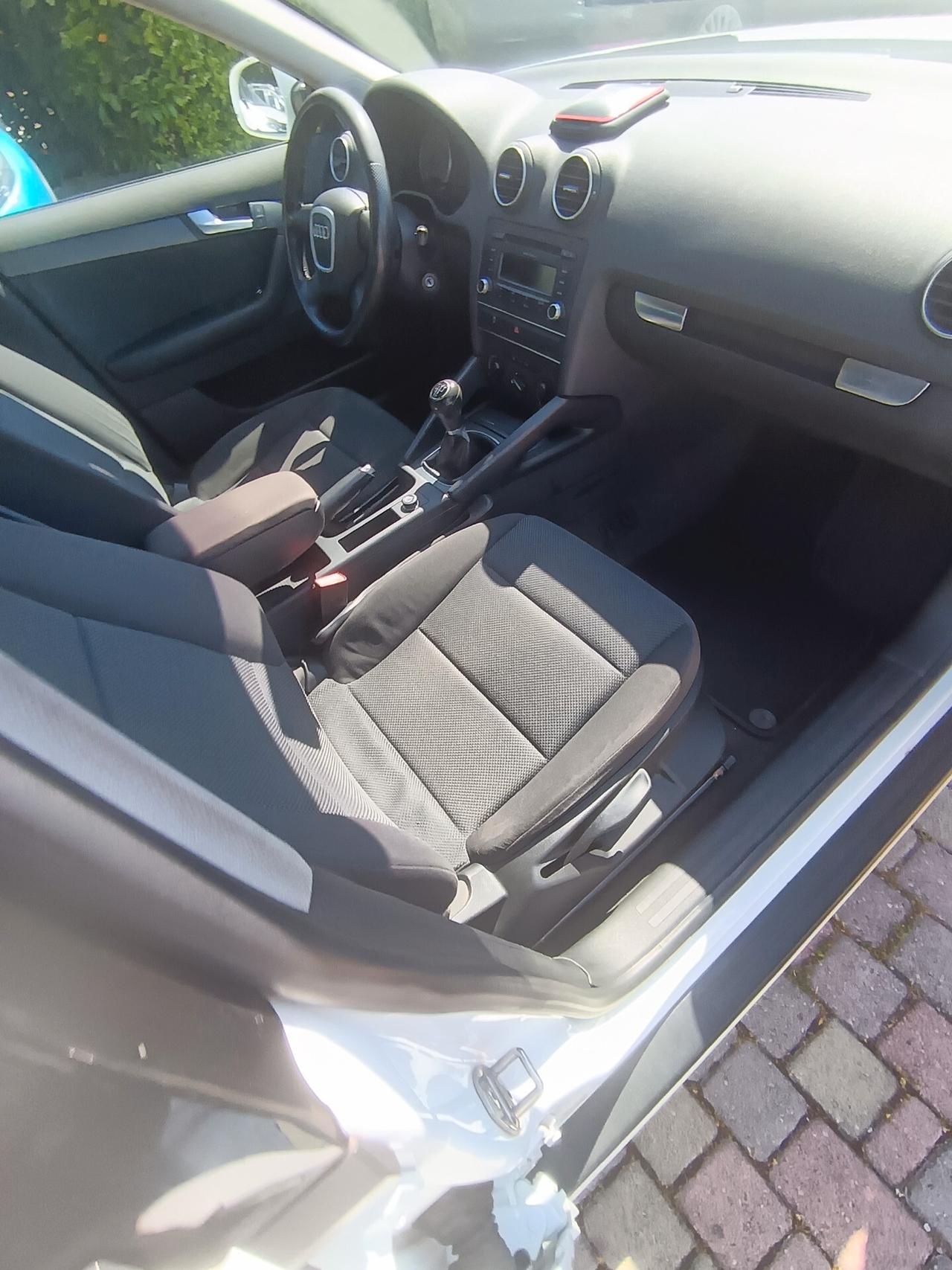 Audi A3 1.6 TDI 90 CV CR F.AP. Attraction
