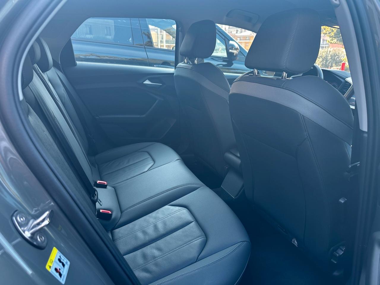 Audi A1 SPORTBACK 25 TFSI S line / PELLE