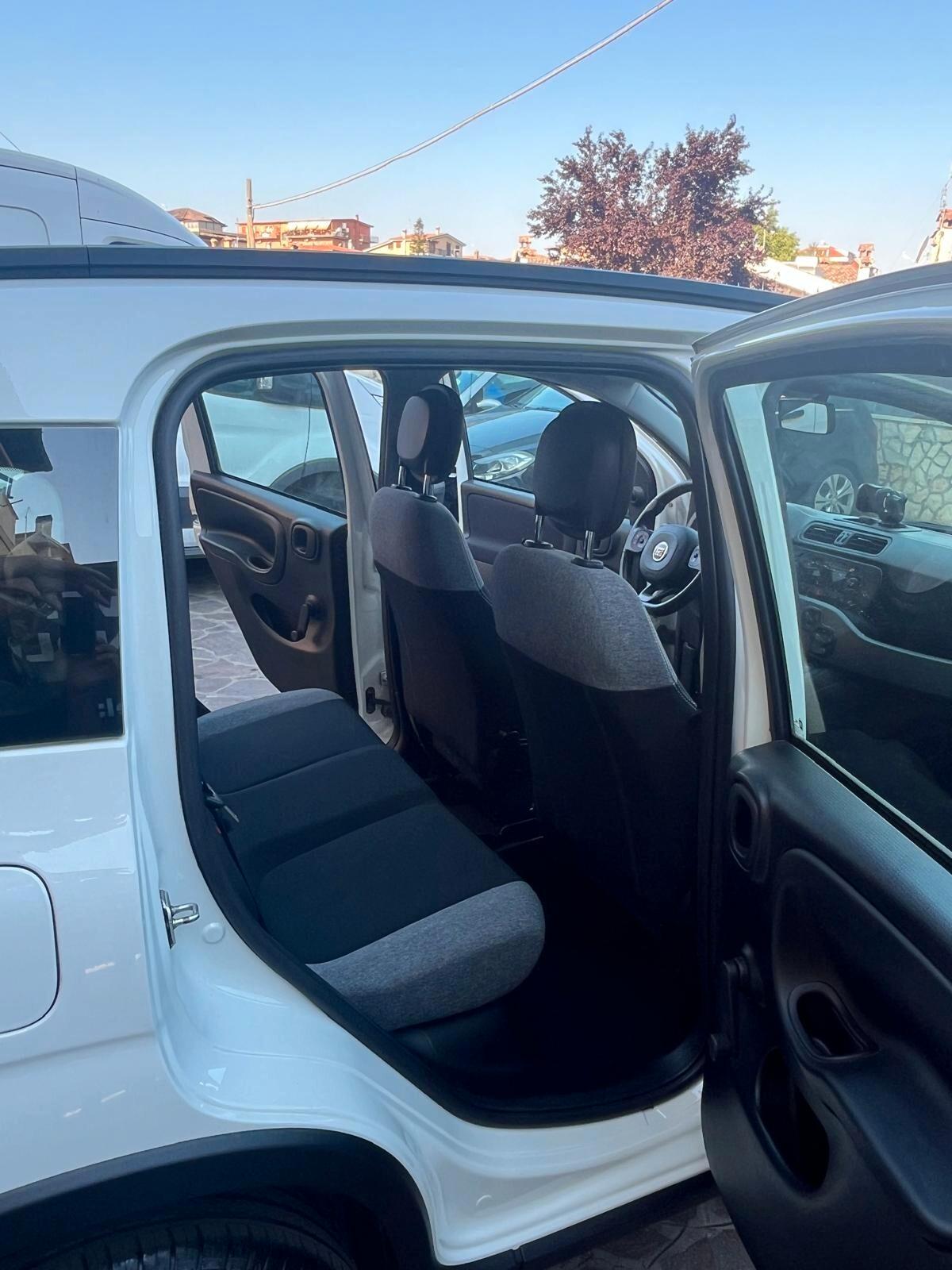 FIAT PANDA BENZINA METANO City Life ADATTA NEOPATENTATI