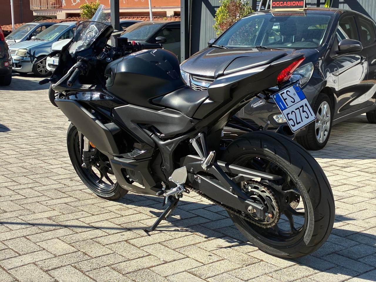 Yamaha YZF R3