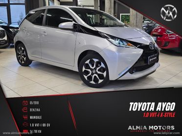 TOYOTA Aygo 1.0 VVT-i 69 CV 5p. x-play TSS