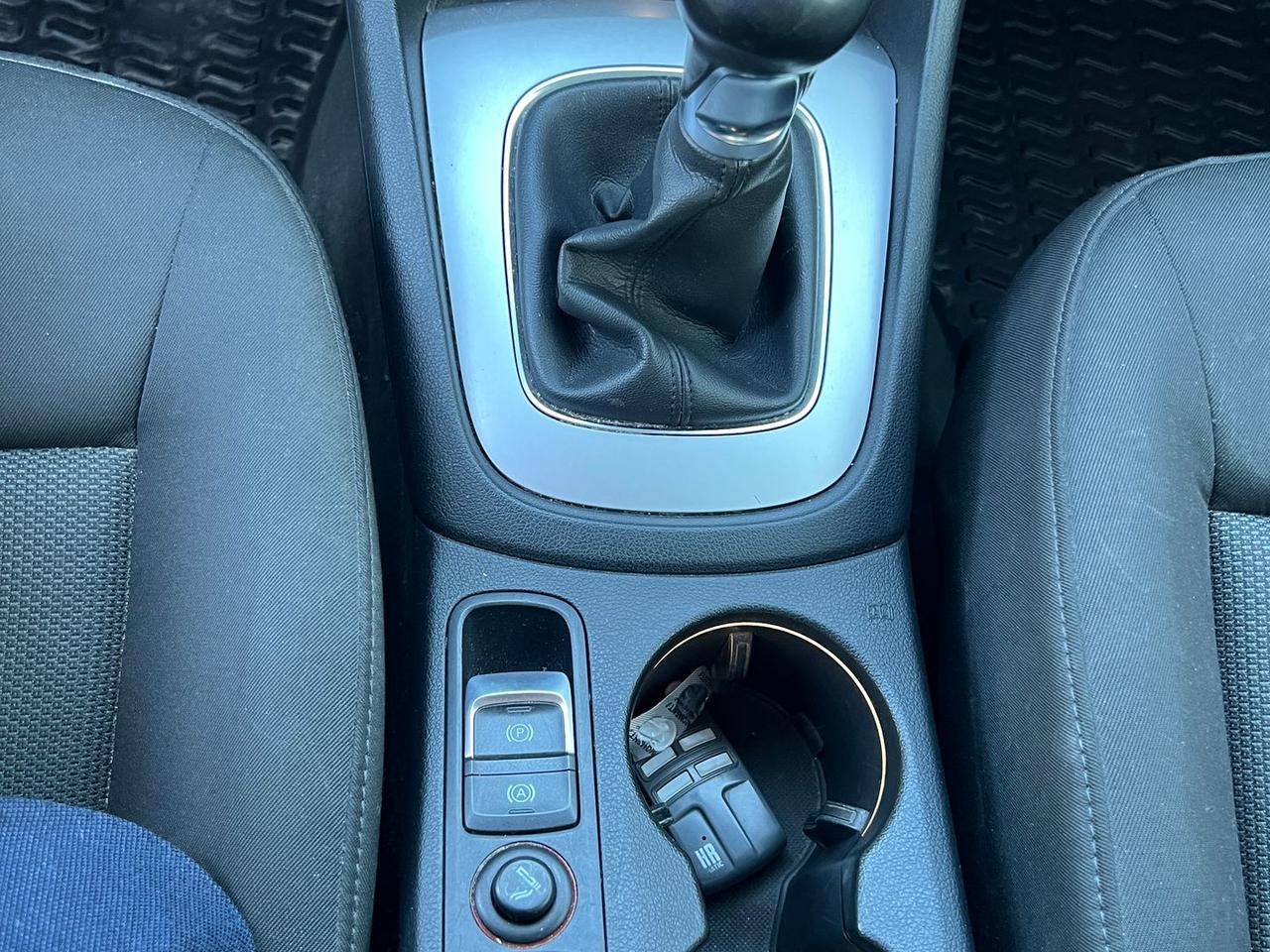 Audi Q3 2.0 TDI #9611