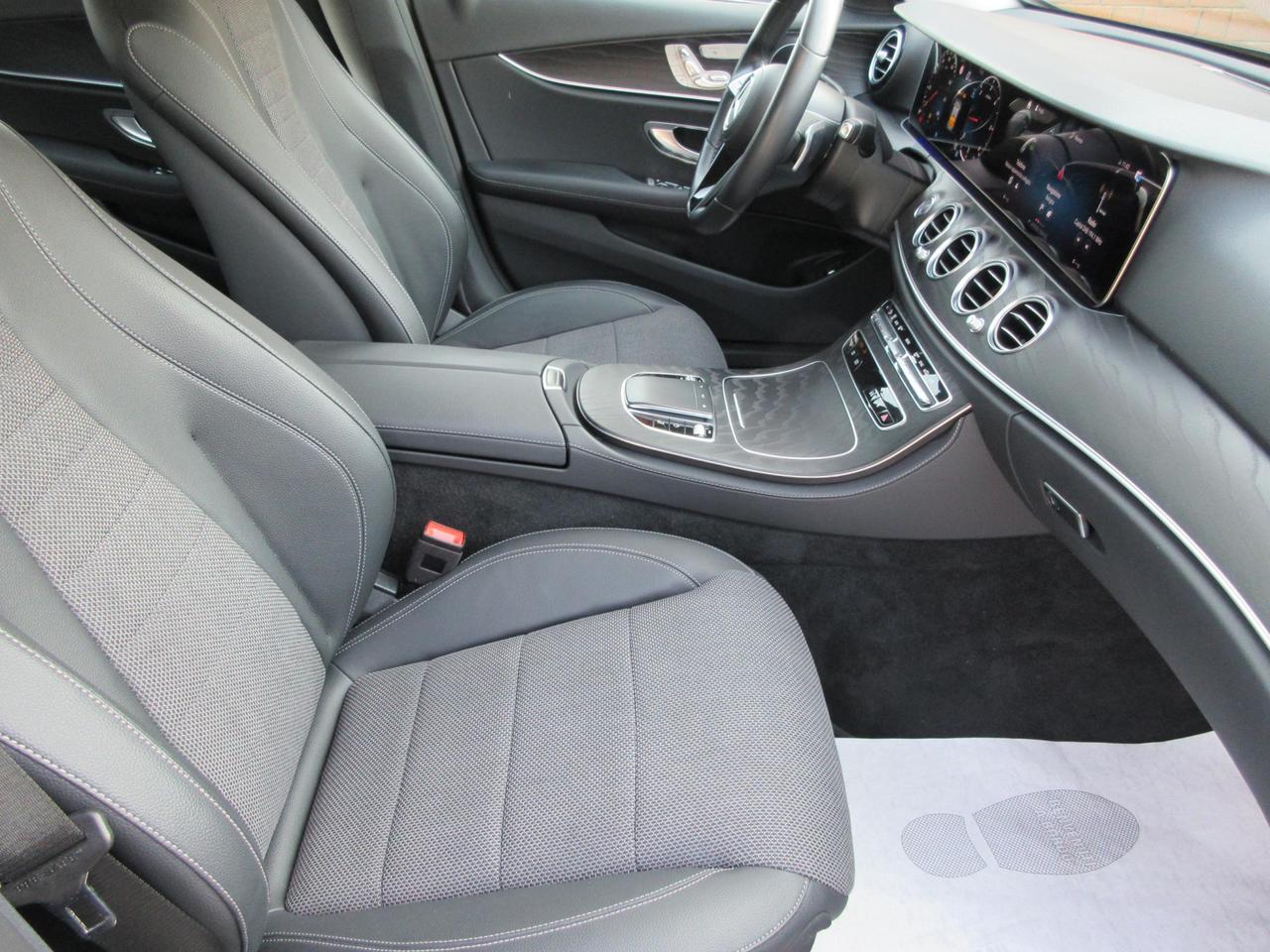 Mercedes Classe E Station Wagon E SW 220 d Sport 4matic auto