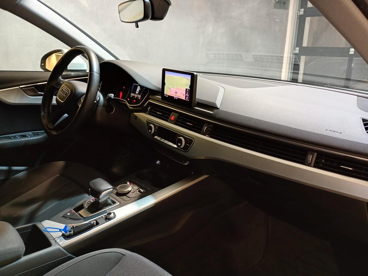 Audi A4 Avant 2.0 TDI 150 CV S Tronic Business