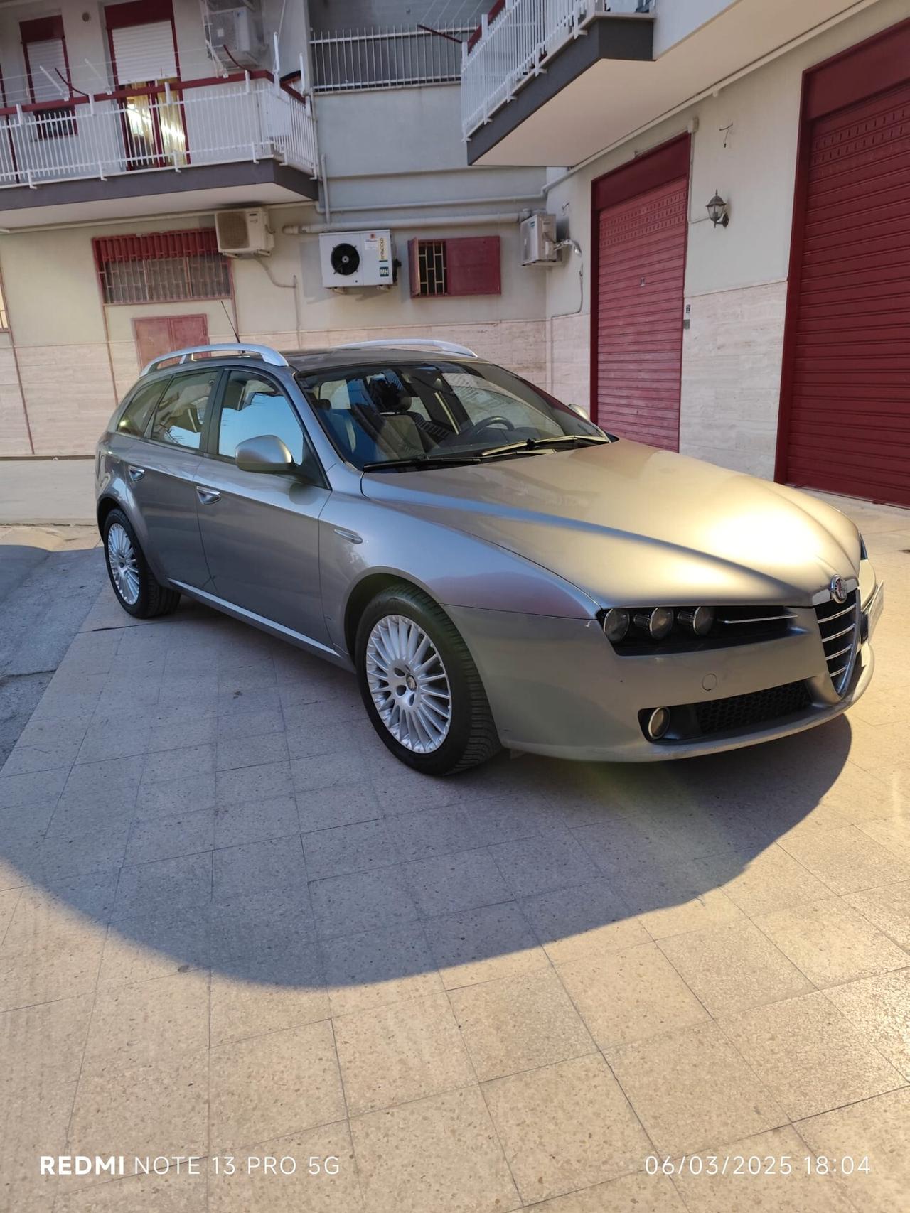 Alfa Romeo 159 1.9 JTDm 16V Sportwagon