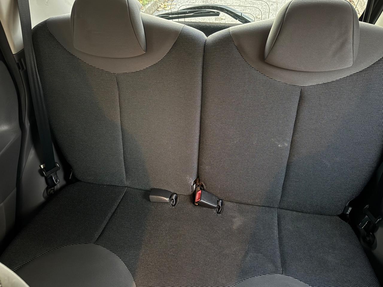 Peugeot 107 1.0 68CV 5p. Neopaten garanzia 12 mesi