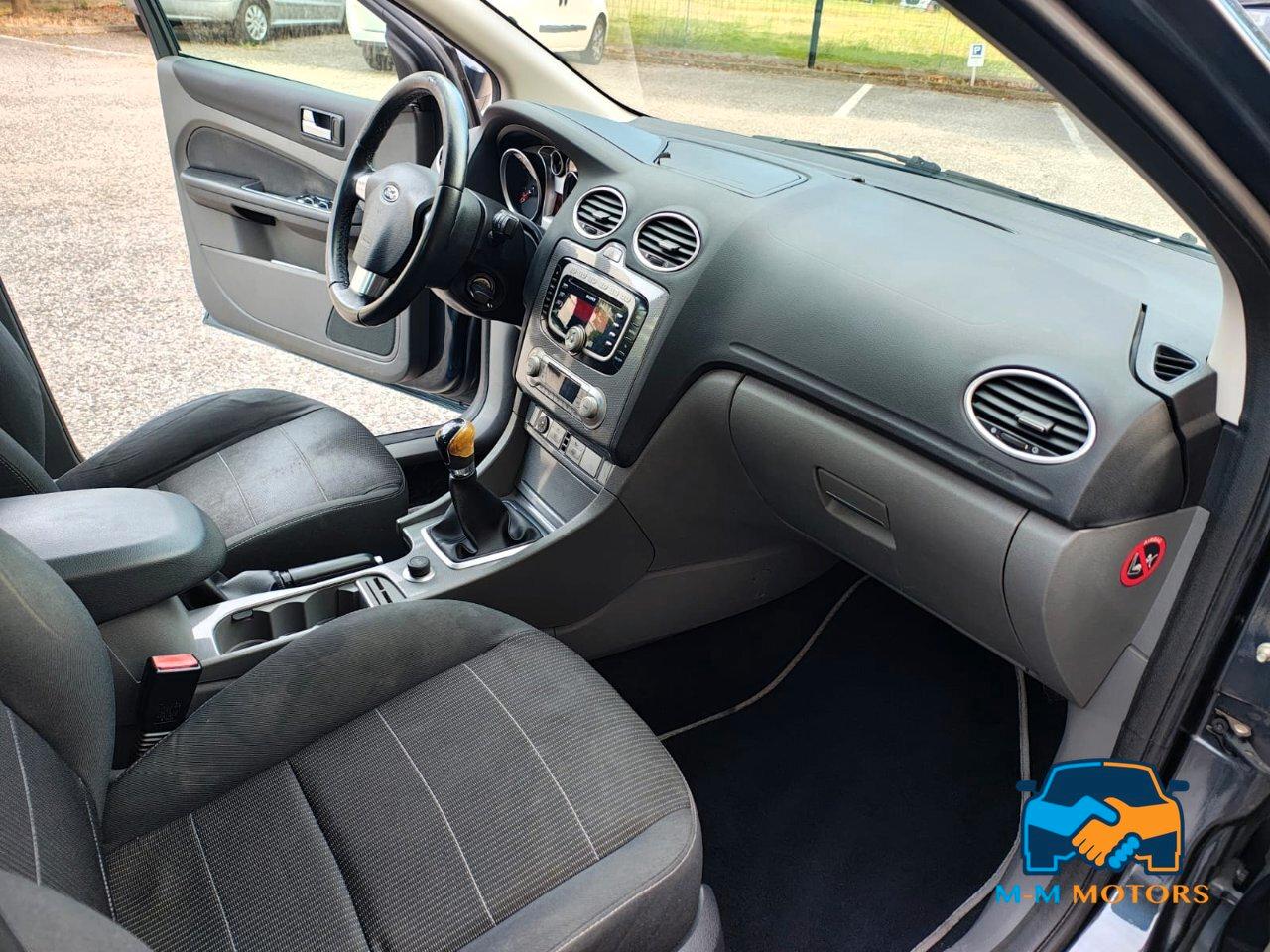 Ford Focus Style Wagon 2.0 Titanium Gpl 145cv