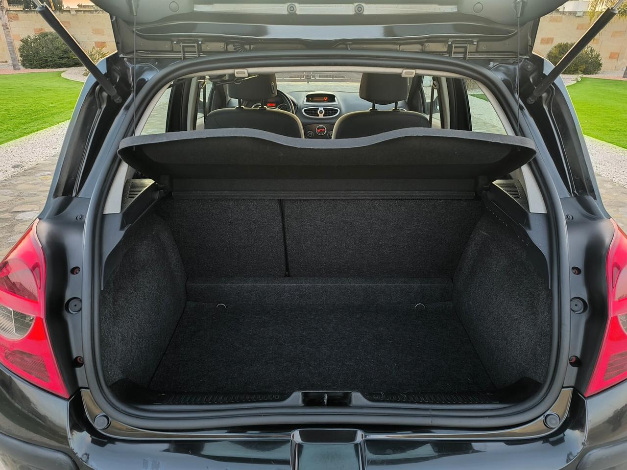 Renault Clio 1.5 dCi 5 porte Le Iene perfetta