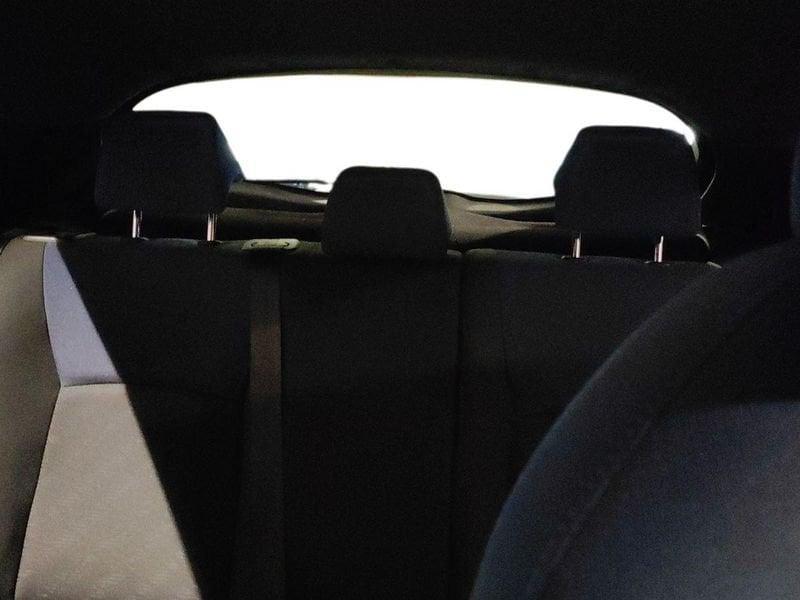 Toyota C-HR C-HR 1.8 Hybrid E-CVT Style