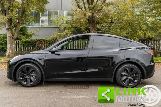 TESLA Model Y DUAL MOTOR LONG RANGE 2024 - GARANZIA UFFICIALE