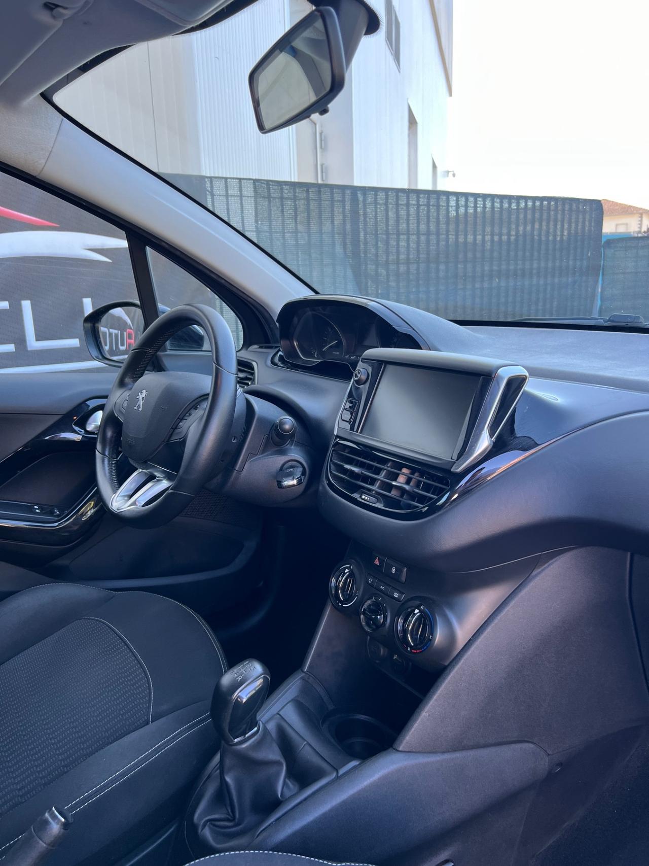 Peugeot 208 PureTech 82 5 porte Allure OCCASIONE NEOPAT