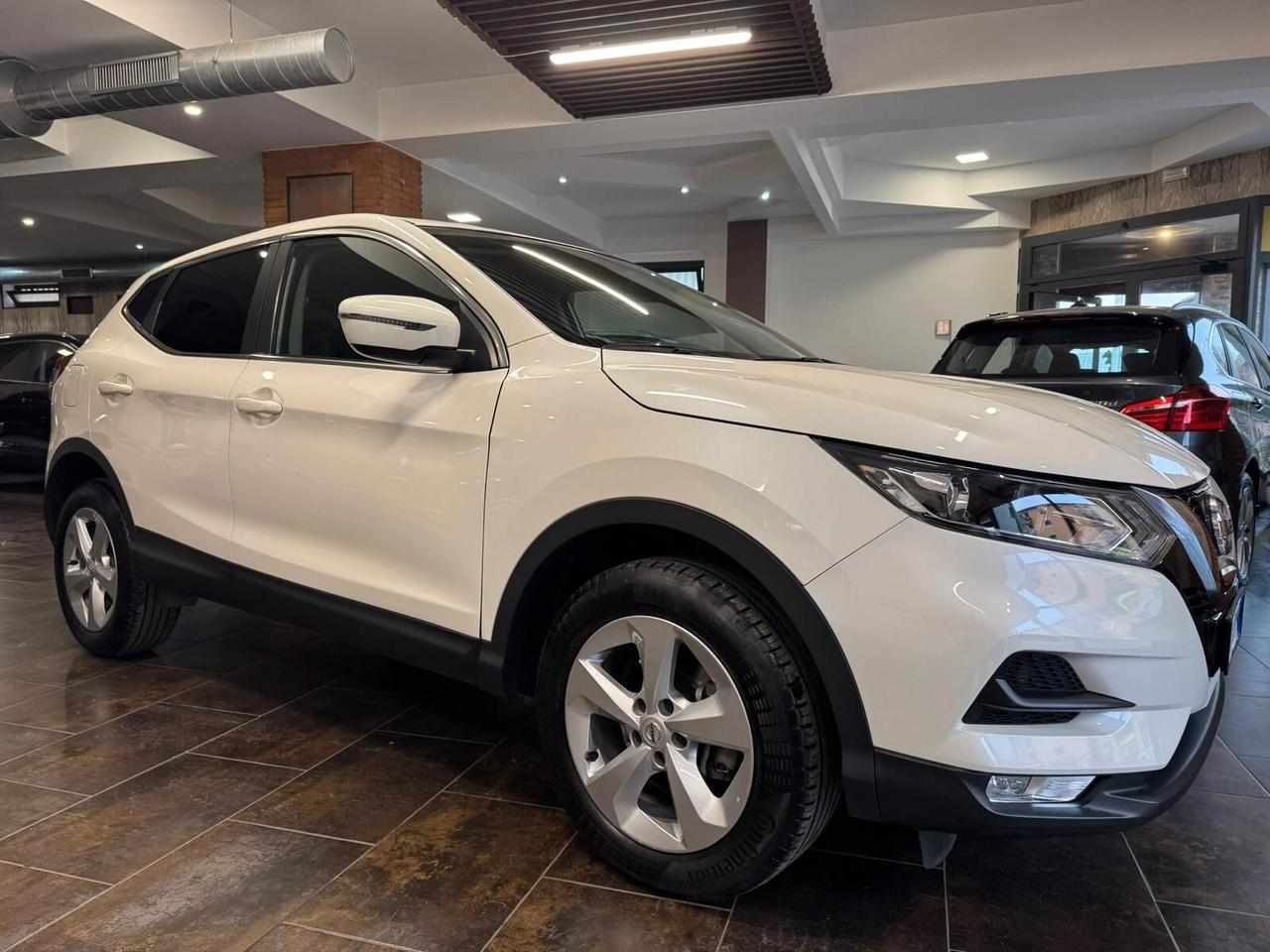Nissan Qashqai 1.2 DIG-T Business