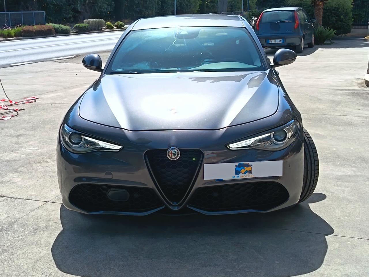 Alfa Romeo Giulia 2.2 Turbodiesel 210 CV AT8 AWD Q4 Veloce