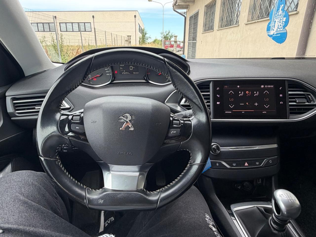 Peugeot 308 BlueHDi 130 S&S SW Allure