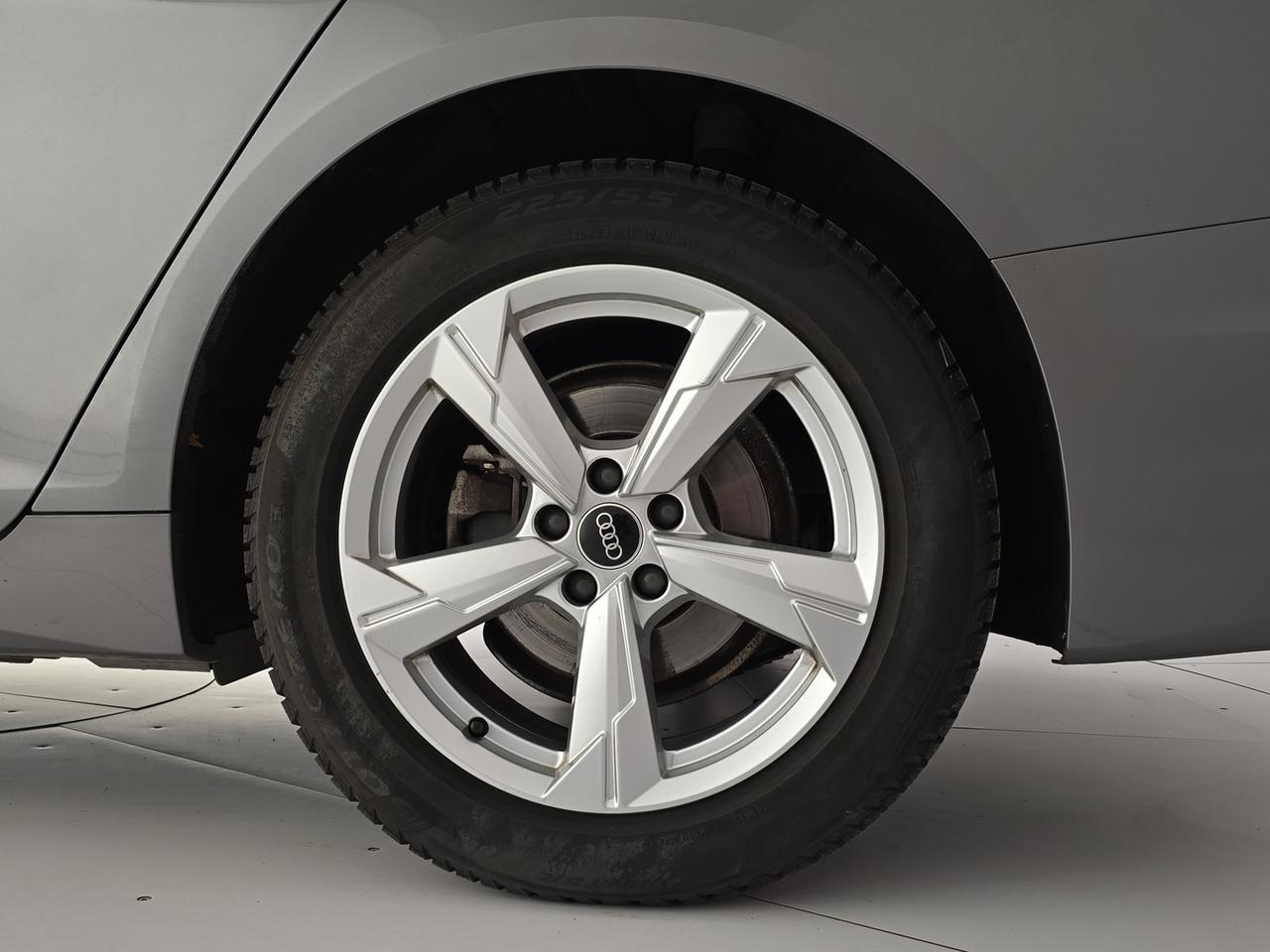 Audi A6 avant 40 2.0 tdi mhev business sport s-tronic