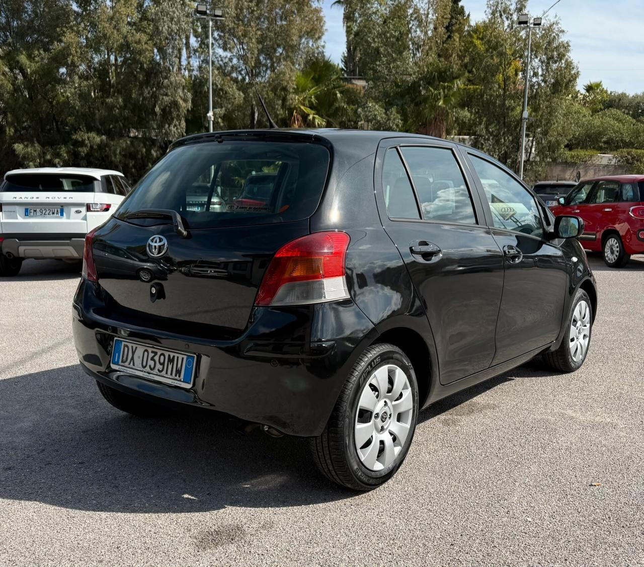 Toyota Yaris 1.4 D-4D DPF 5 porte Sol