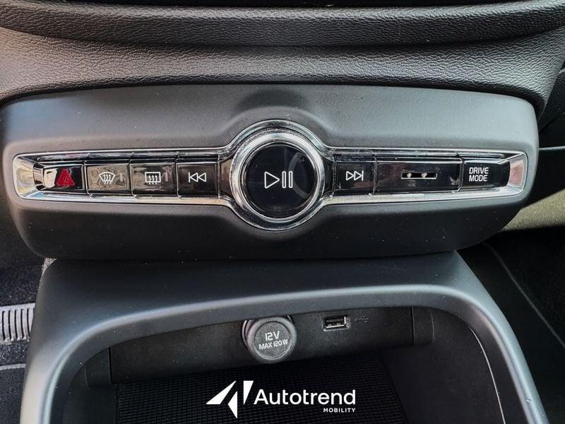 Volvo XC40 D3 150 CV Automatica NAVI LED Momentum