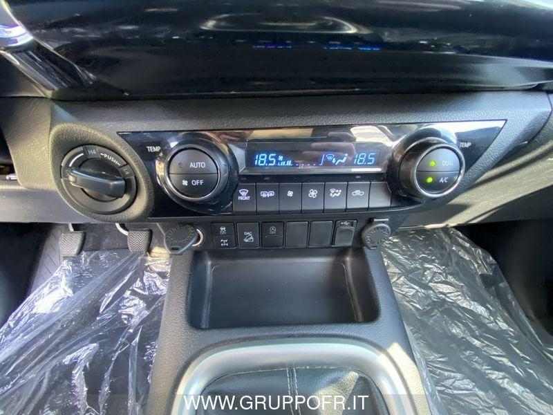 Toyota Hilux 2.4 D-4D 4WD 4 porte Double Cab Comfort NETTO IVA