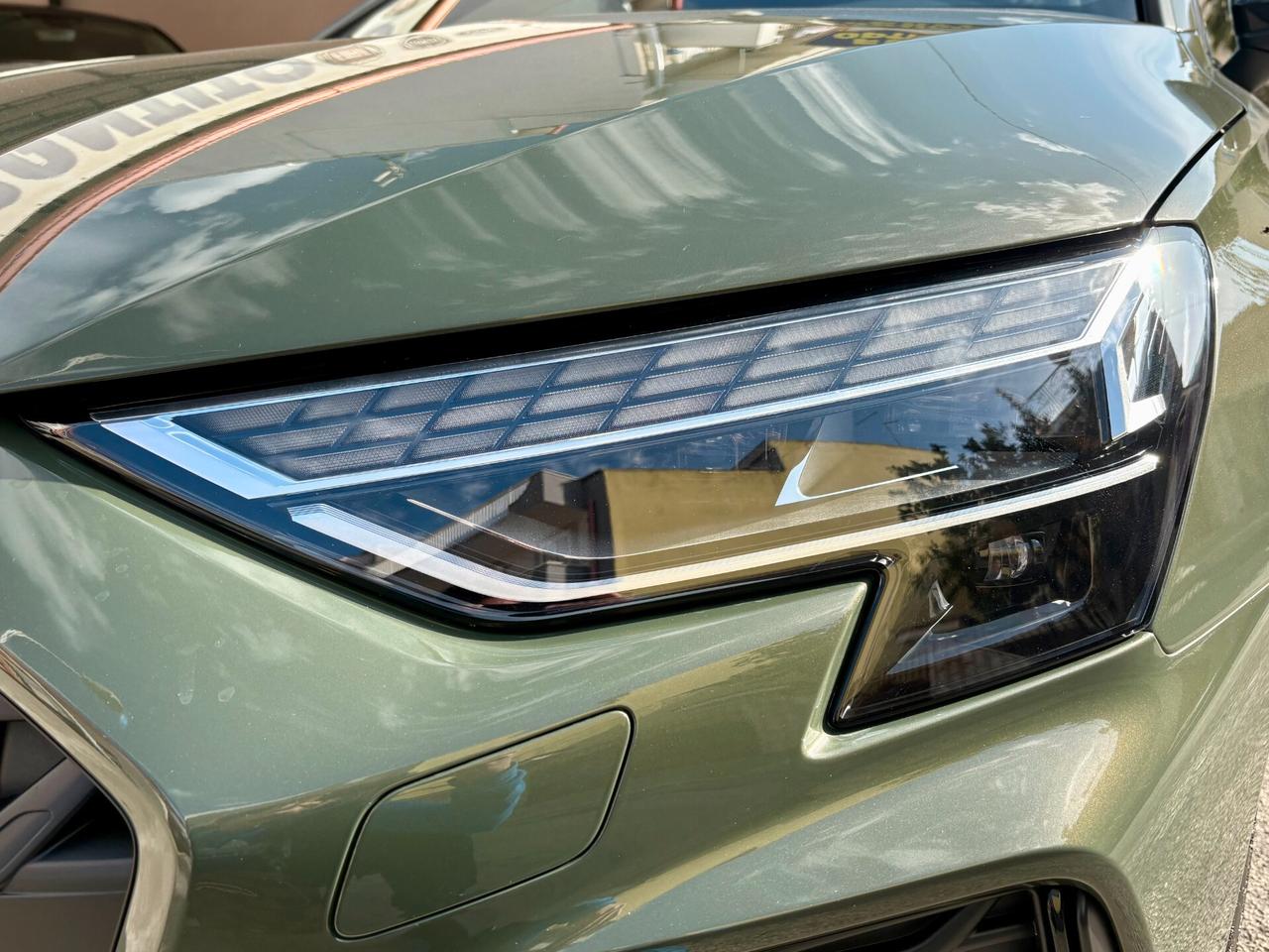 Audi A3 SPB 35 TDI "S-LINE x 2 - 3000KM"-'25