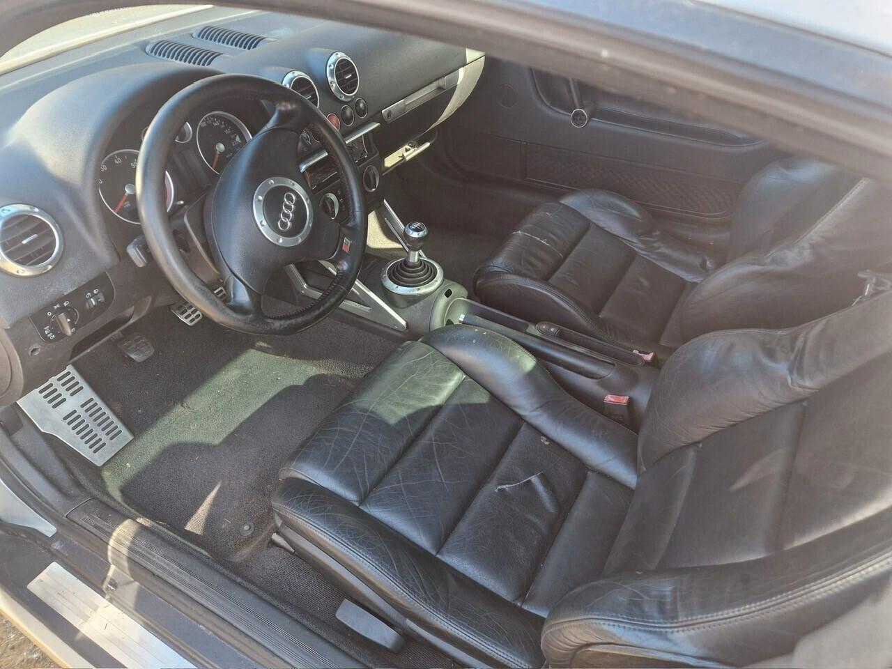 Audi TT Coupé 1.8 T 20V 179 CV cat motore rotto fusa ko
