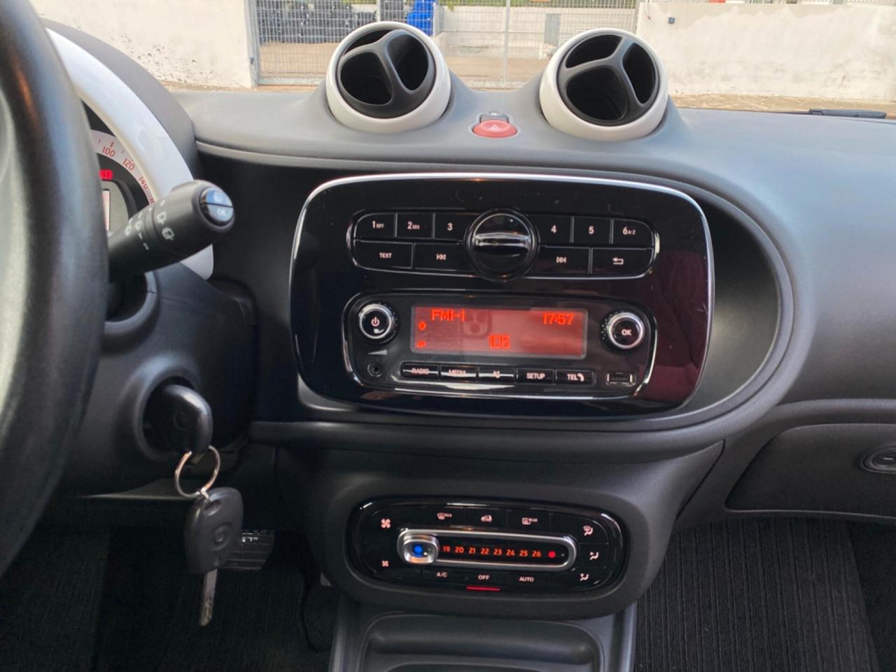 Smart ForTwo 1.0 – Cambio Automatico, Allestimento Passion