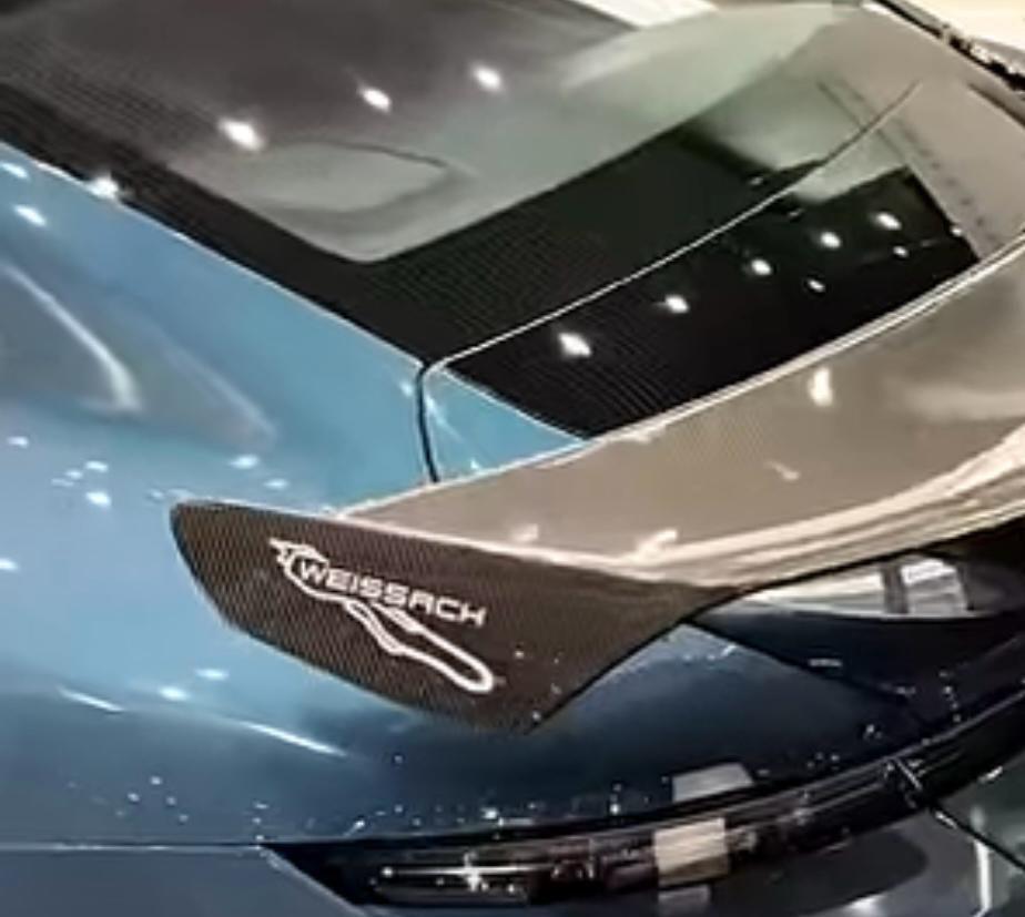 Porsche Taycan Turbo GT Weissach