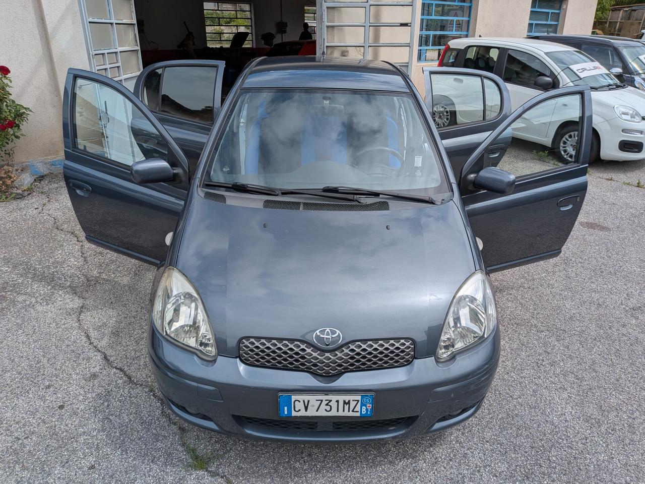 TOYOTA YARIS 1.0 65CV 5 PORTE