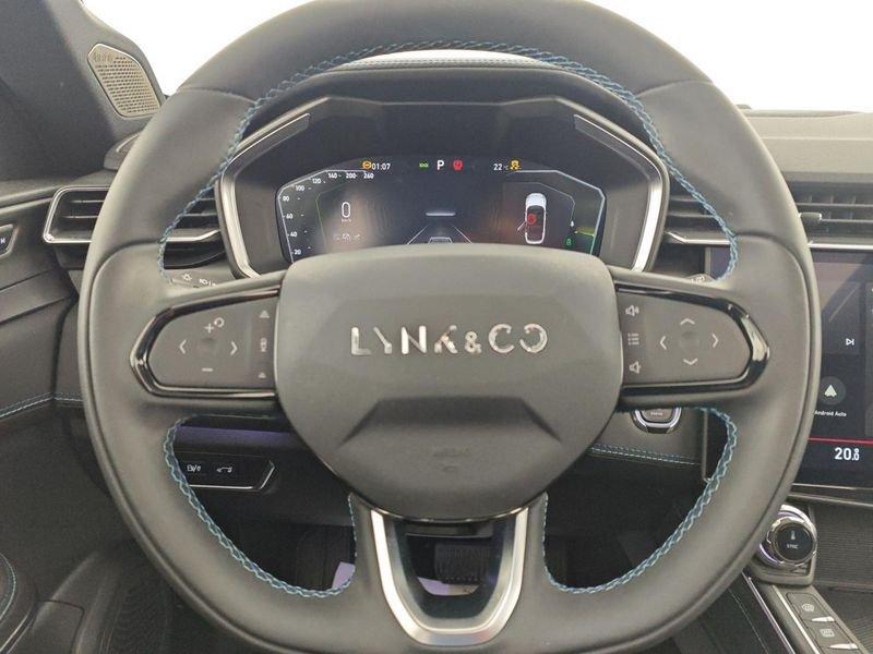 Lynk & Co 01 PHEV