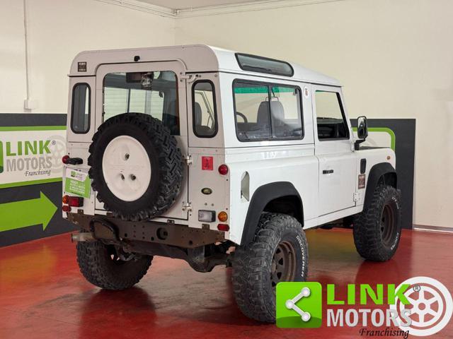 LAND ROVER Defender 90 2.5 Td5 S.W.