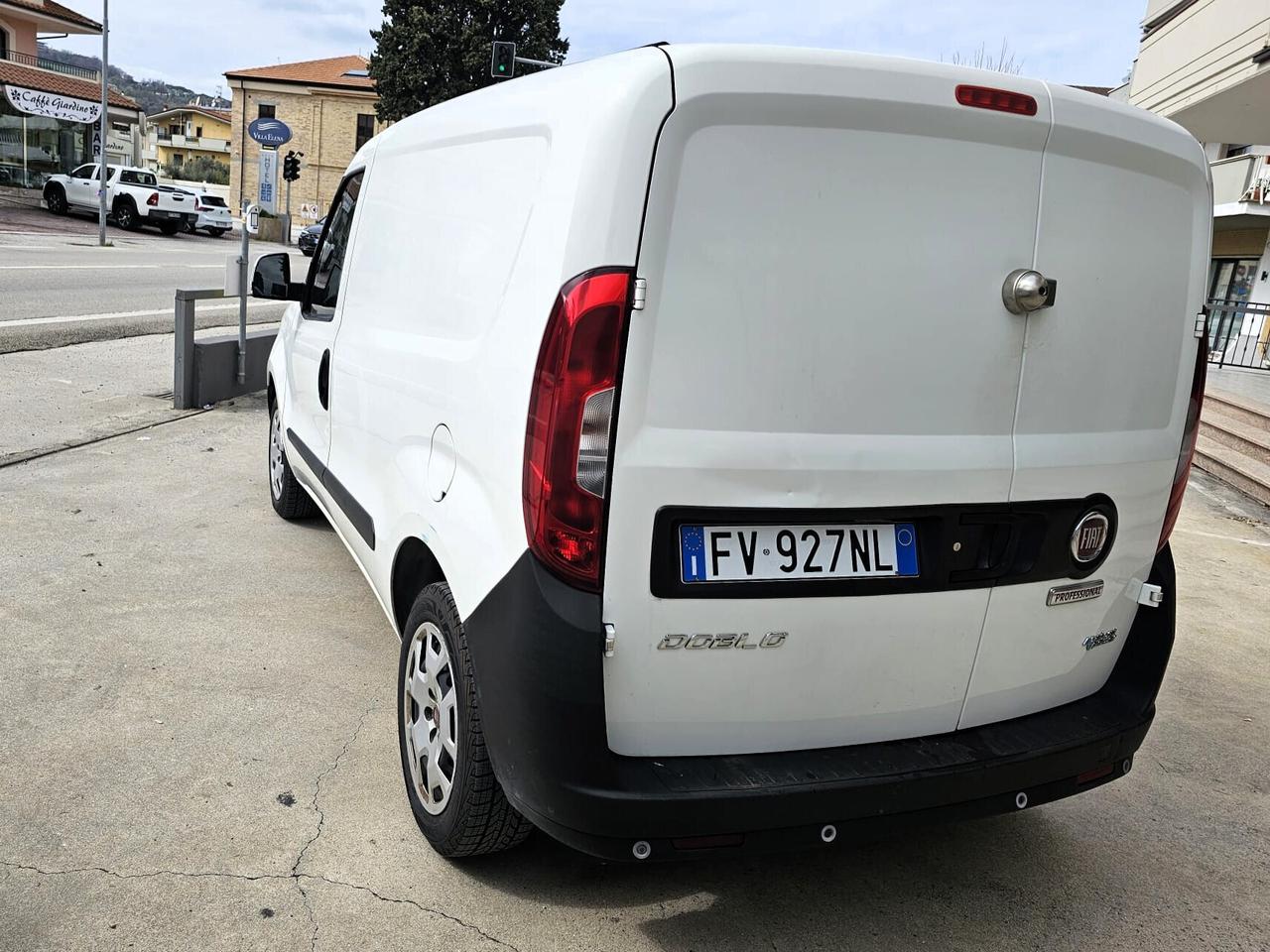 Fiat Doblo t-jet N.p. Sx Cargo - Con Officina Mobile