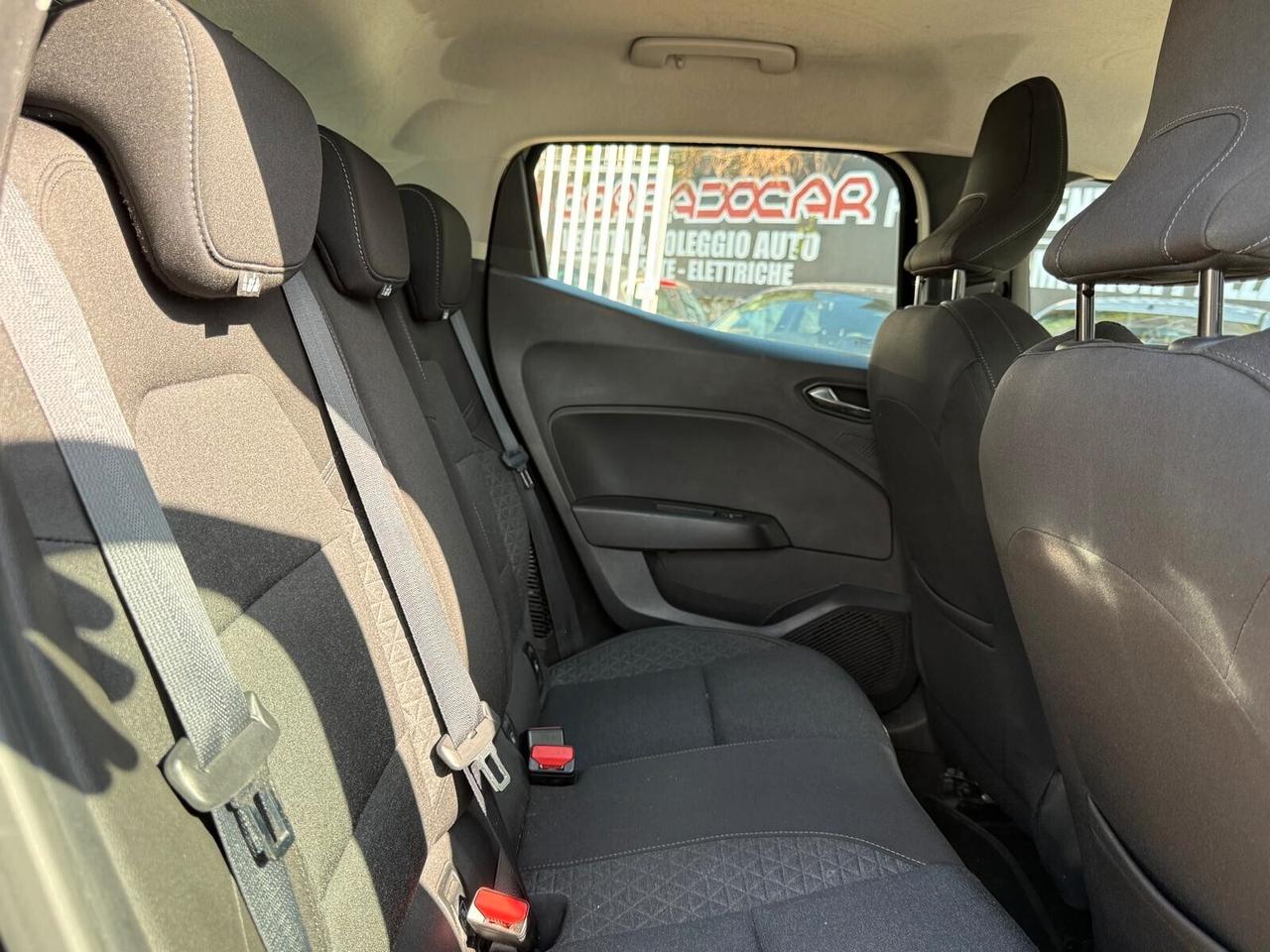 CLIO HYBRID 2021 1.6 AUTOMATICA E-TECH 75000KM INITIALE PARIS