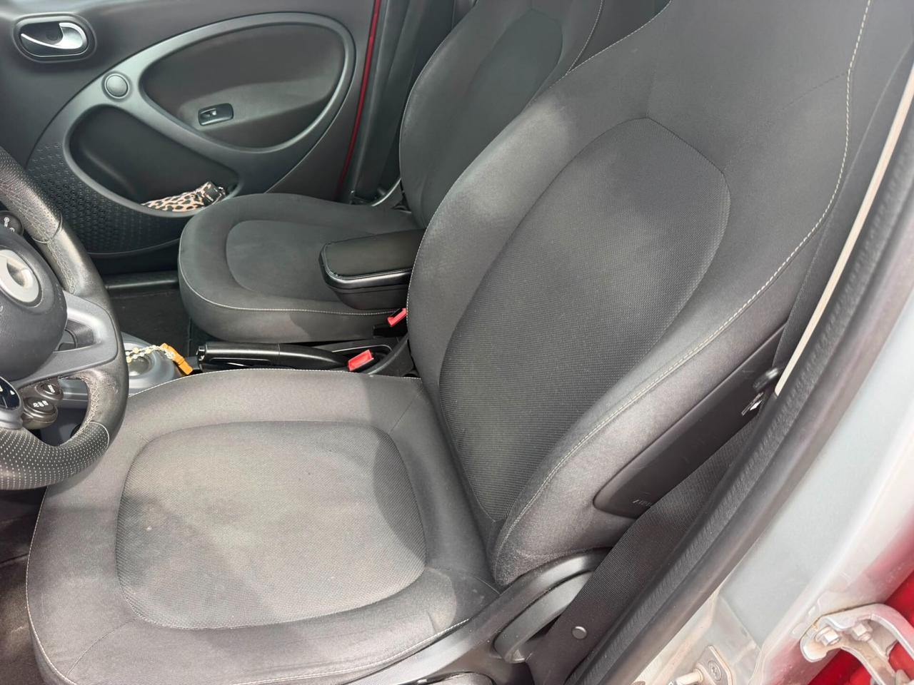 Smart ForFour 90 0.9 Turbo Prime TAGLIANDATA