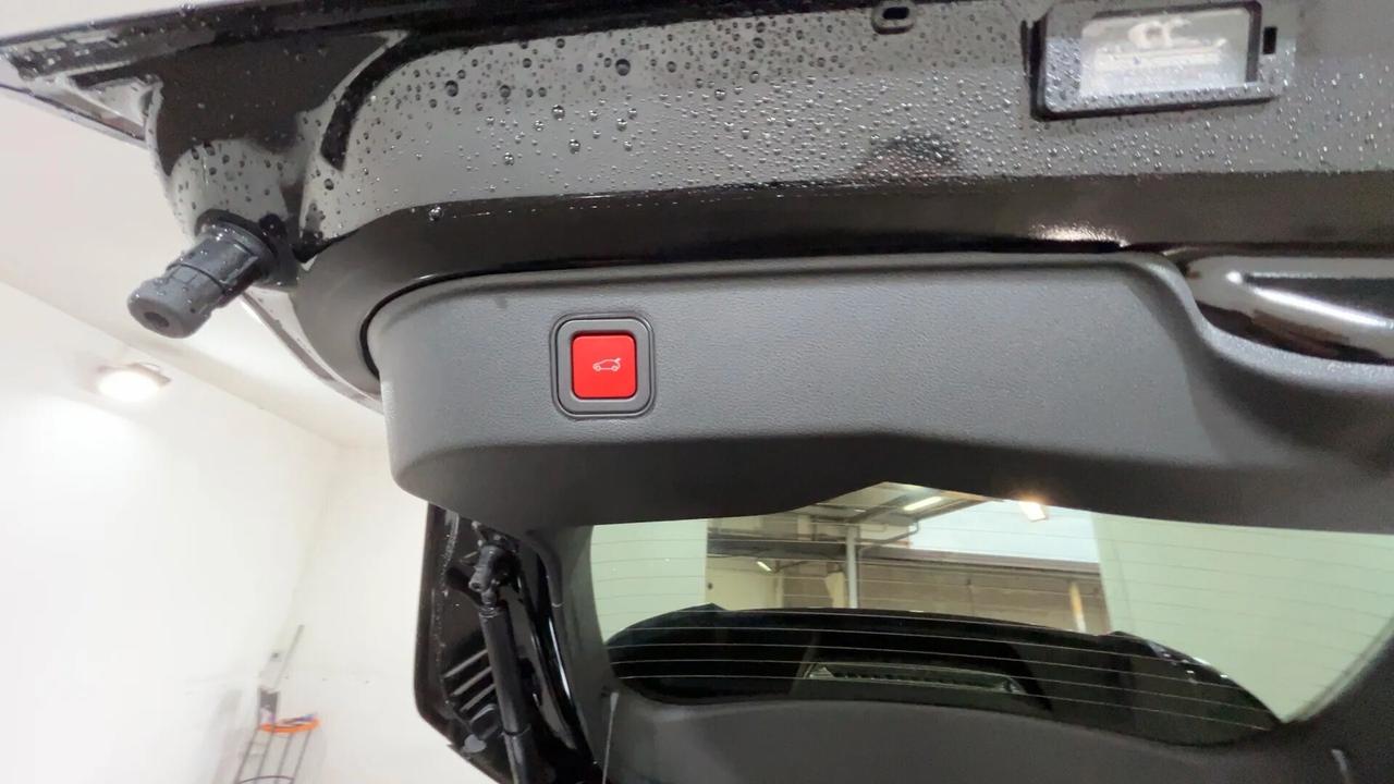 Alfa Romeo Junior Speiale 1.2 145 CV Hybrid