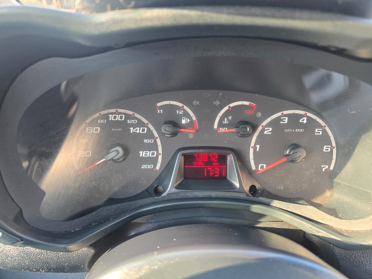 Ford Ka 1.2 8V 69CV Titanium