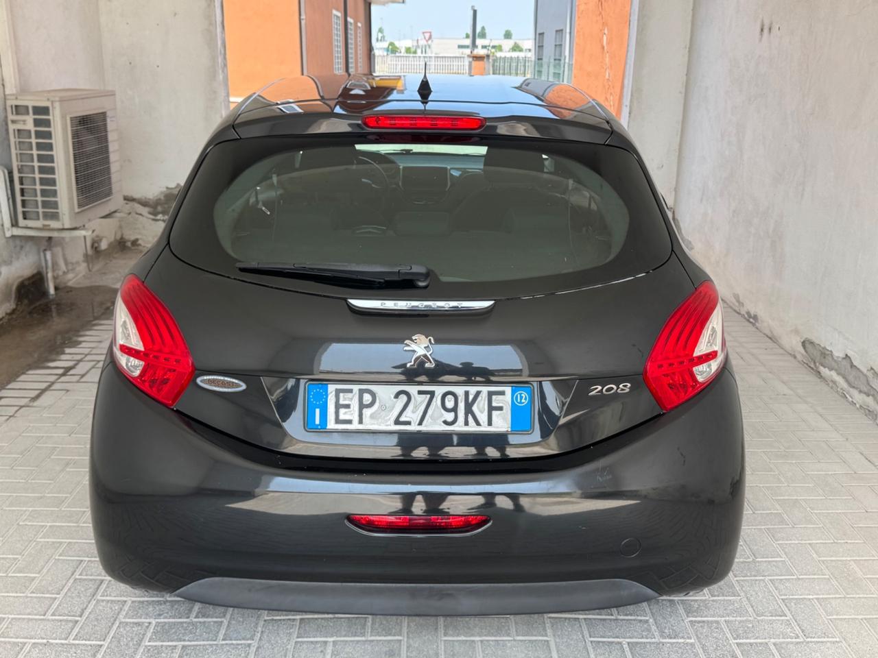 Peugeot 208 1.2 VTi 82 CV , CINGHIA ROTTA