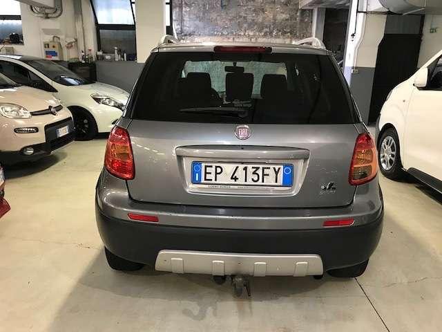 Fiat Sedici Sedici 2.0 mjt Emotion 4x4 135cv / GANCIO TRAINO