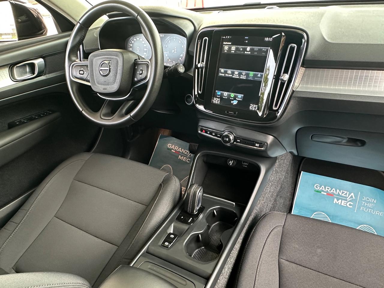 Volvo XC40 T2 Geartronic Momentum