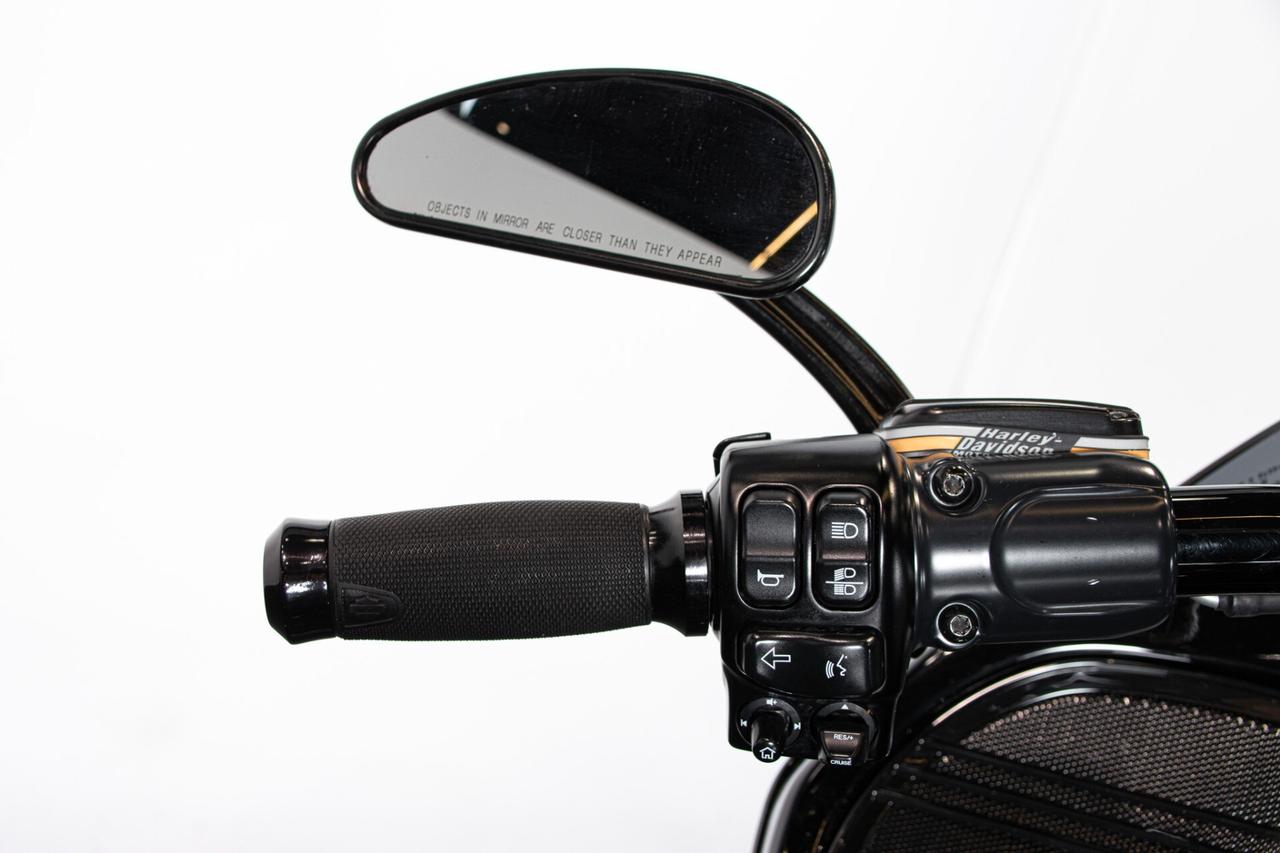 2019 HARLEY DAVIDSON ROAD GLIDE RDS02037