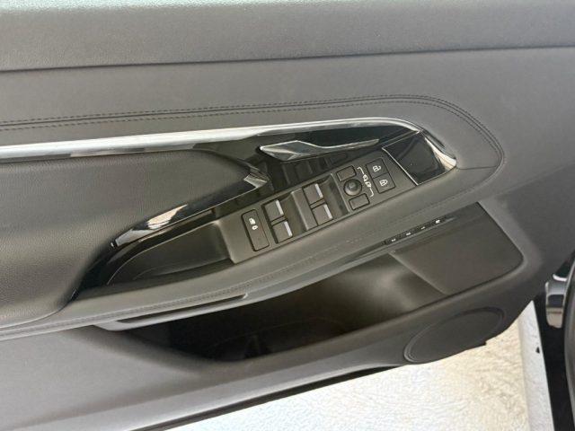 LAND ROVER Range Rover Evoque 2.0D I4 163 CV AWD Auto R-Dynamic SE