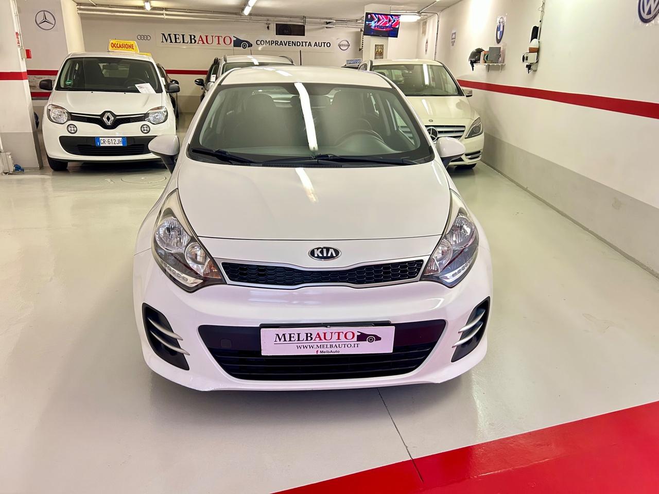 Kia Rio 1.2 CVVT 5p. Cool