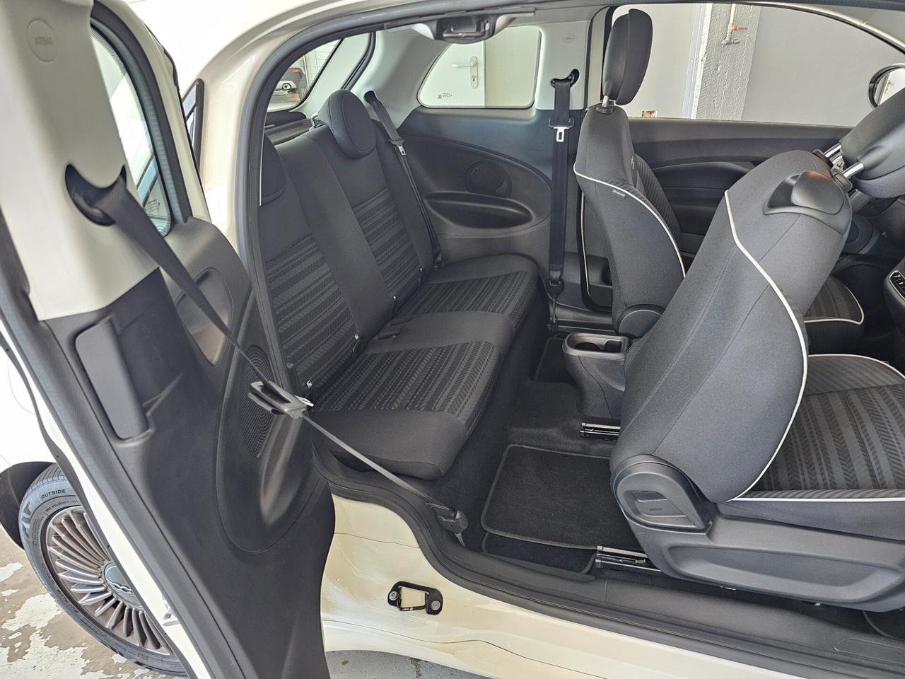 Fiat 500 500e 3+1 42 kWh Icon