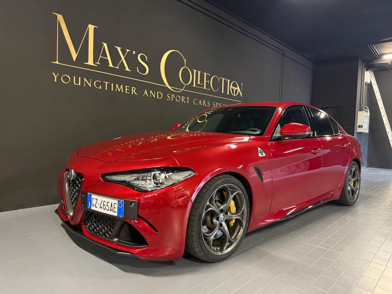 Alfa Romeo Giulia 2.9 V6 Bi-Turbo AT8 Quadrifoglio