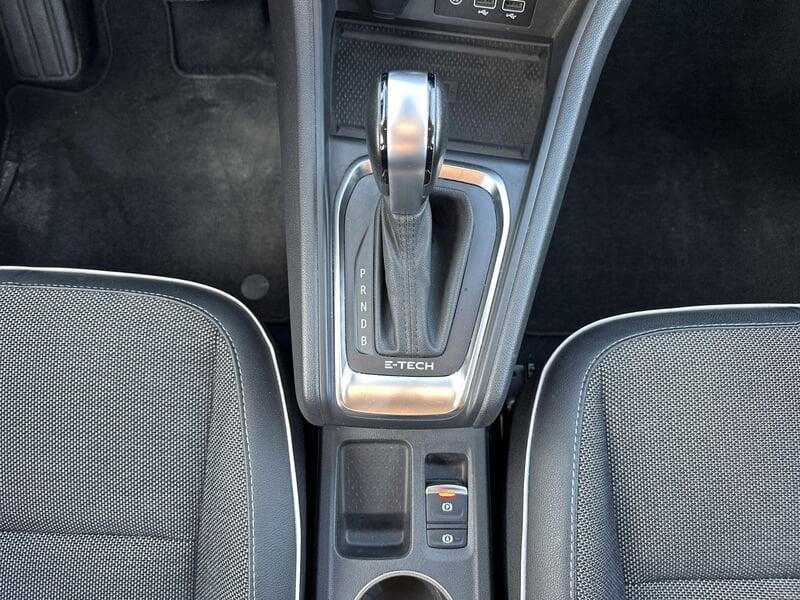 Renault Captur Captur 1.6 E-Tech hybrid Techno Fast Track 145cv auto