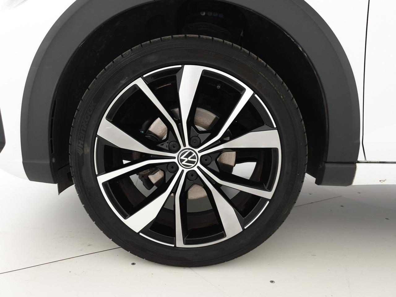 Volkswagen Taigo 1.0 tsi r-line 110cv